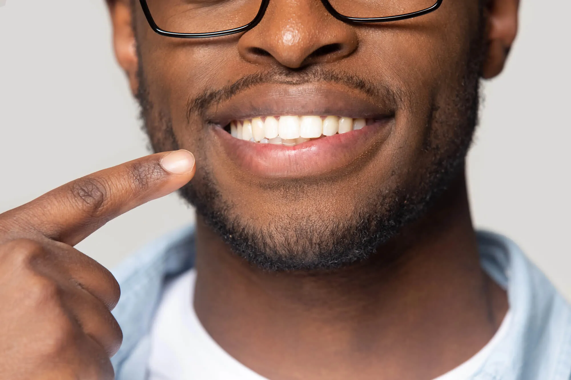 patient-wearing-dental-implants-boca-raton
